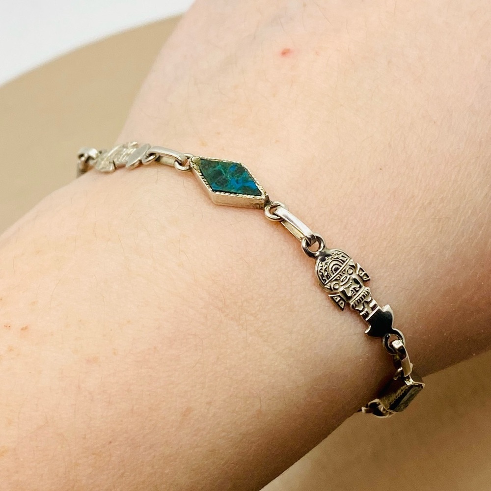 EUC Vintage South American 950 Silver Chrysocolla & Native Lady Bracelet